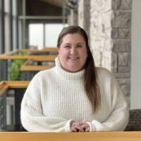 Hannah Grassnickle Headshot